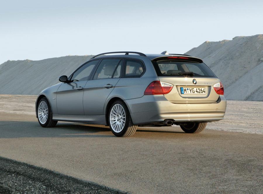  BMW 3-Series Touring 2006 года  (фото 11 из 20)